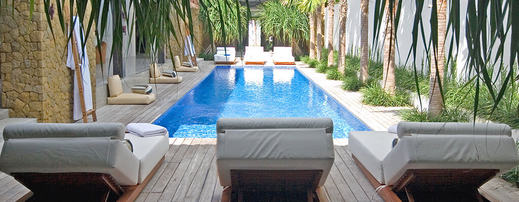 Villa Hana - Pool during the day